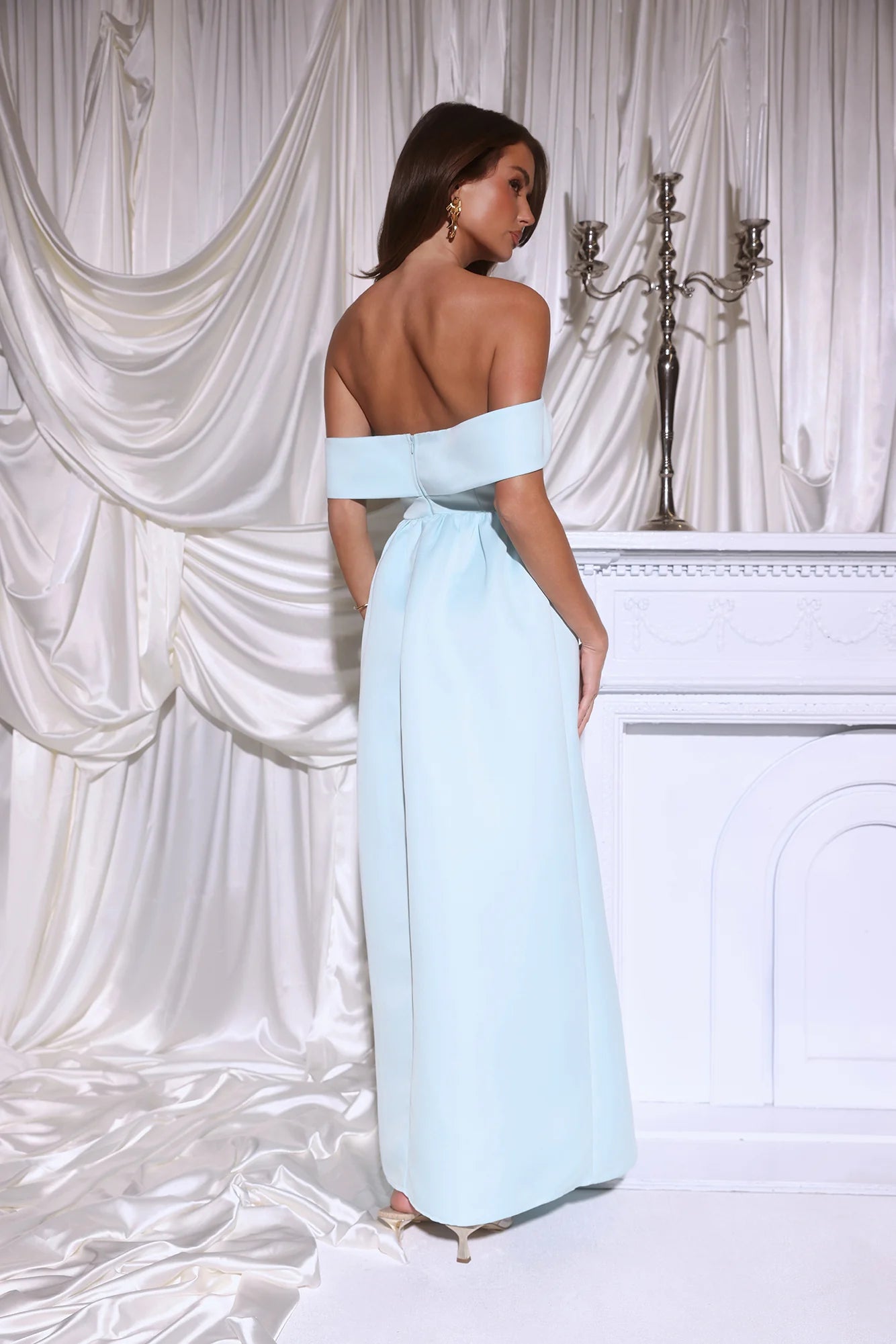 Outfit Spin Off Shoulder Maxi Dress Blue